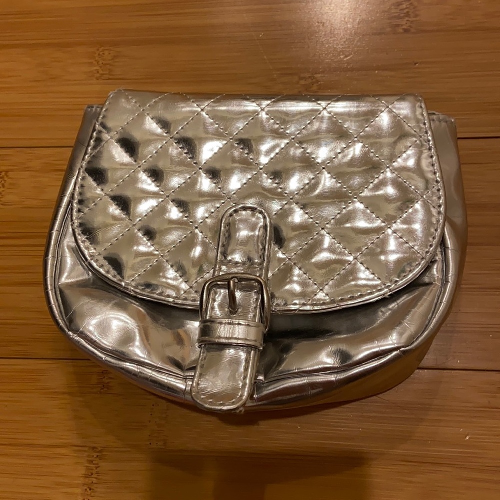 Kids silver crossbody with strap